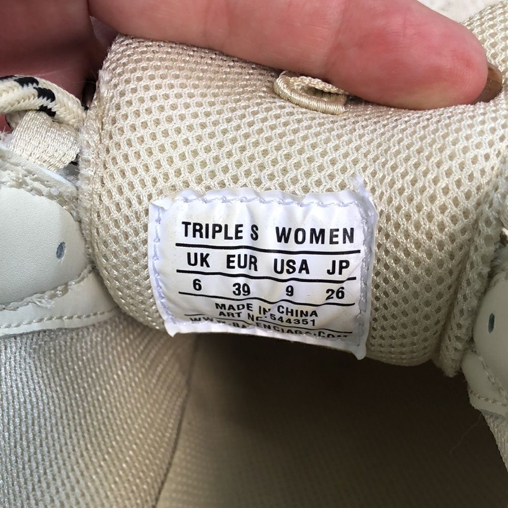 Balenciaga  Triple  S sneakers - Picture 8 of 10